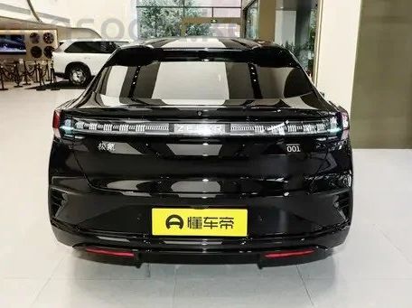 Zeekr 001, 2026 — 照片 3