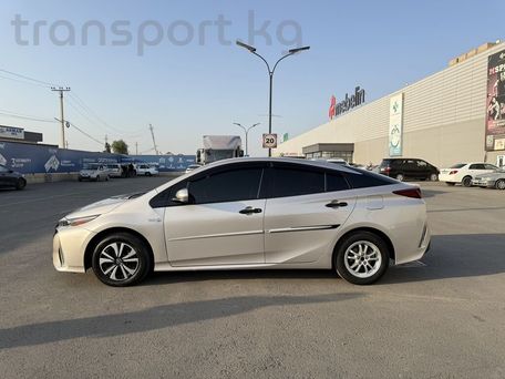 Toyota Prius, 2017 — 照片 3