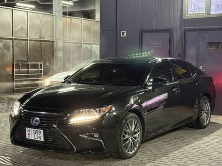 Lexus ES, 2018 — photo 1
