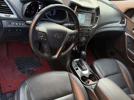 Hyundai Santa Fe, 2017 — сүрөт 9