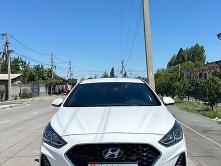 Hyundai Sonata, 2020 — фото 1
