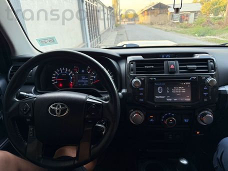 Toyota 4Runner, 2019 — фото 13