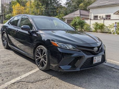 Toyota Camry, 2018 — фото 2