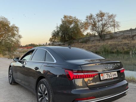 Audi A6, 2022 — 照片 8