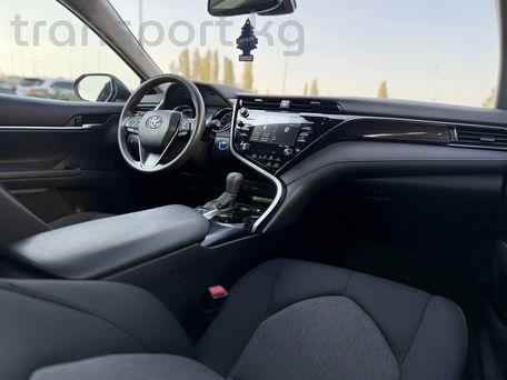 Toyota Camry, 2020 — photo 6