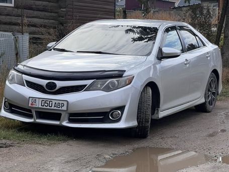 Toyota Camry, 2014 — photo 1