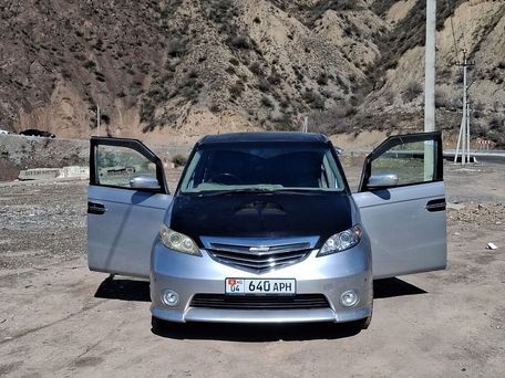 Honda Elysion, 2004