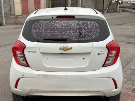 Chevrolet Spark, 2017 — 照片 3