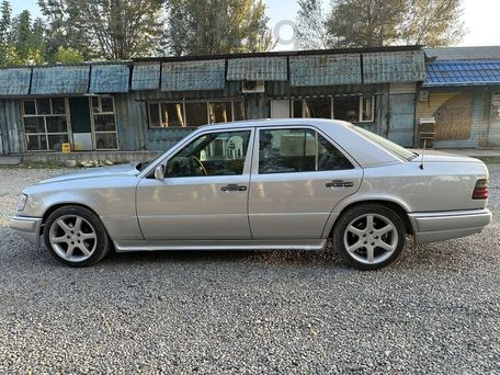 Mercedes-Benz E-Класс, 1993 — фото 2