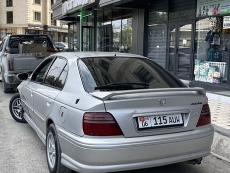 Honda Accord, 1999