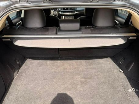 Lexus CT, 2019 — photo 13