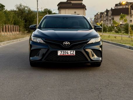 Toyota Camry, 2019 — 照片 7