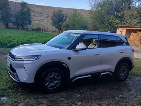 BYD Yuan Up, 2025 — 照片 1