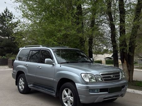 Lexus LX, 2003 — фото 1