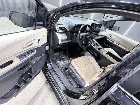 Toyota Sienna, 2022 — photo 5