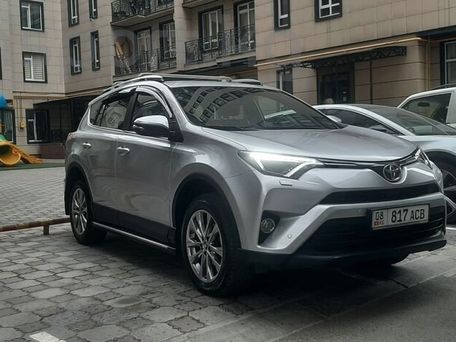 Toyota RAV4, 2018 — 照片 2