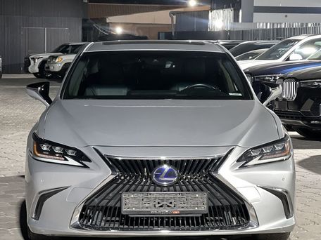 Lexus ES, 2019 — 照片 1