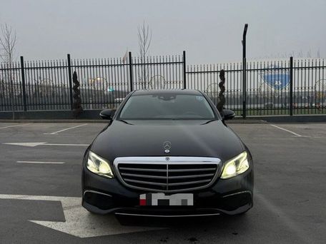 Mercedes-Benz E-Класс, 2019 — photo 2