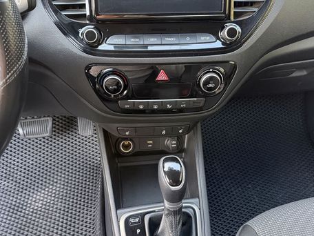 Hyundai Accent, 2020 — photo 19