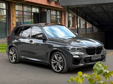 BMW X5, 2022 — photo 1