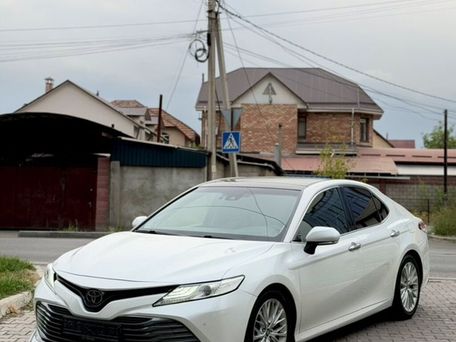 Toyota Camry, 2018 — photo 3