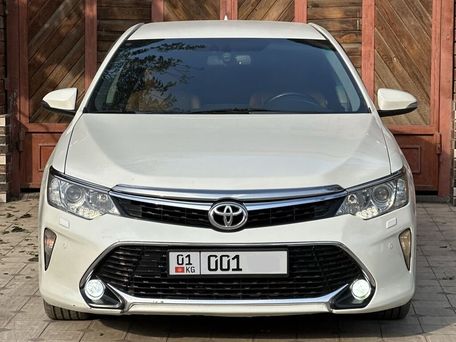 Toyota Camry, 2017 — photo 2