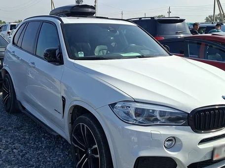 BMW X5, 2018 — 照片 1