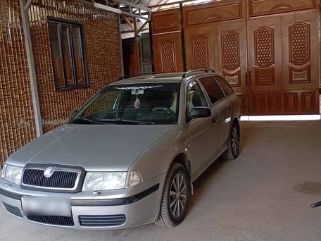 Skoda Octavia, 2000 — photo 1