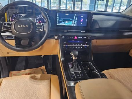 Kia Carnival, 2023 — сүрөт 11