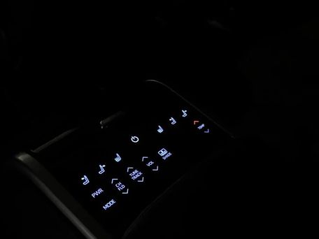 Toyota Camry, 2018 — сүрөт 6