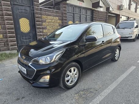 Chevrolet Spark, 2017 — photo 1