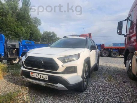 Toyota RAV4, 2018 — 照片 2