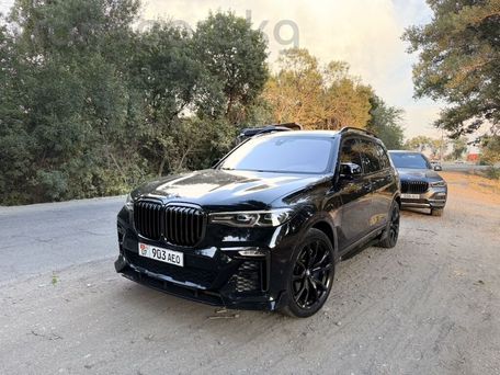 BMW X7, 2021