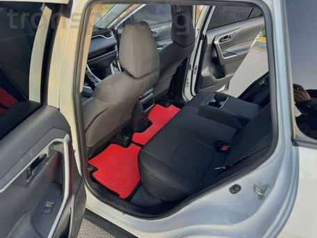 Toyota RAV4, 2019 — photo 4