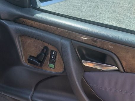 Mercedes-Benz E-Class, 2000 — photo 10