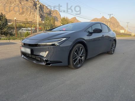 Toyota Prius v (+), 2025 — сүрөт 3