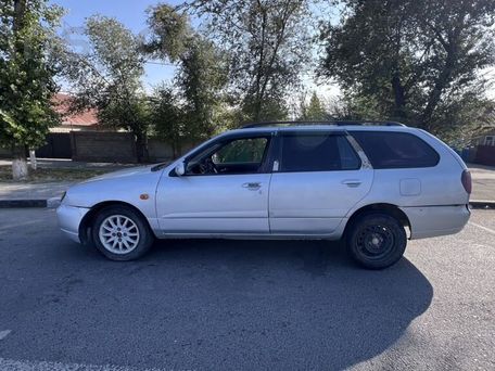 Nissan Primera, 1999 — 照片 2