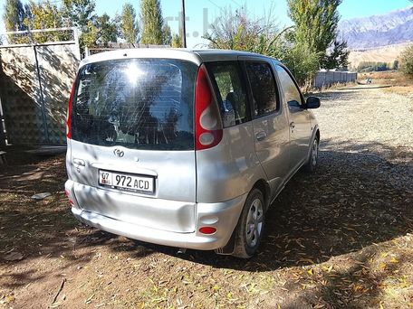 Toyota Yaris Verso, 2001 — 照片 4