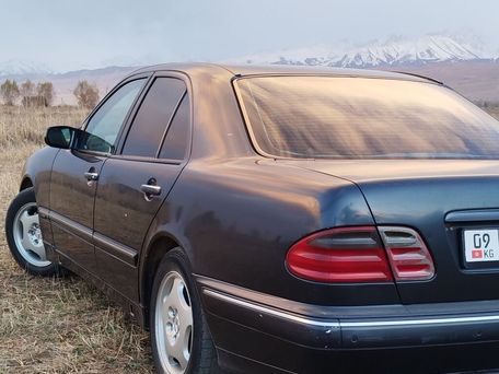 Mercedes-Benz E-Class, 2000 — photo 5