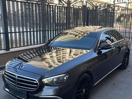 Mercedes-Benz E-Class, 2021 — photo 4