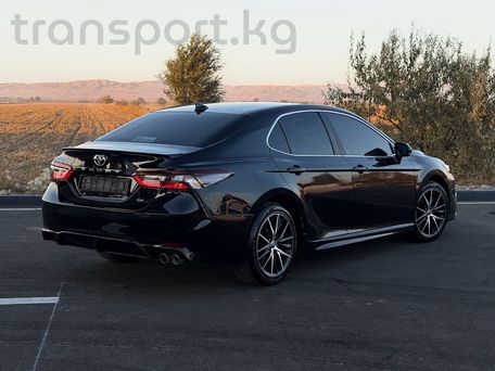 Toyota Camry, 2021 — 照片 9