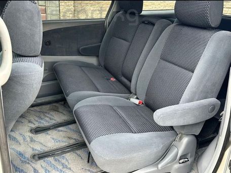 Toyota Estima, 2002 — photo 6