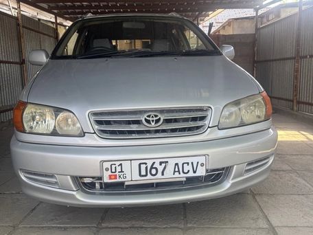 Toyota Ipsum, 2000