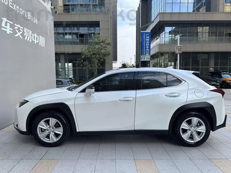 Lexus UX, 2022 — сүрөт 4