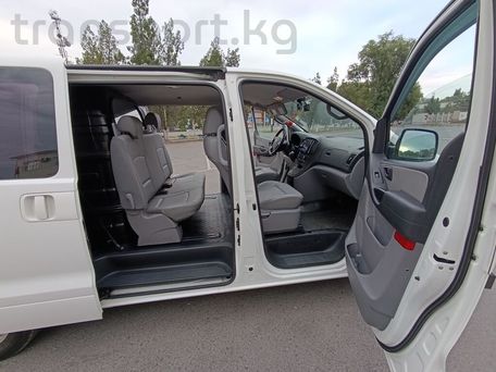 Hyundai H-1, 2019 — фото 16