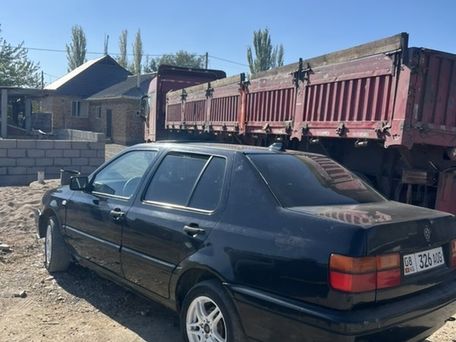 Volkswagen Vento, 1996 — сүрөт 3