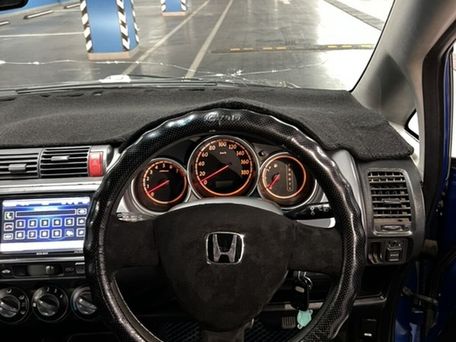 Honda Fit, 2003 — photo 10