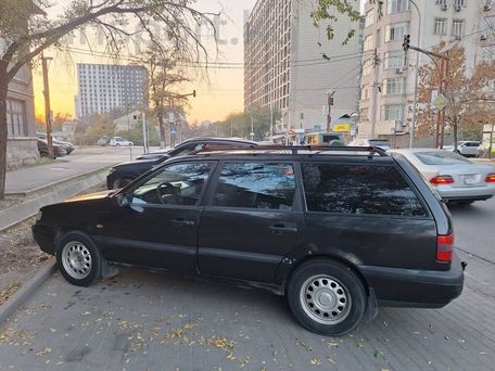 Volkswagen Passat, 1994 — photo 4