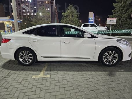 Hyundai Grandeur, 2015
