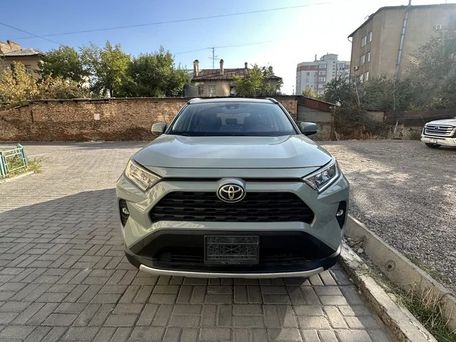 Toyota RAV4, 2018 — сүрөт 1